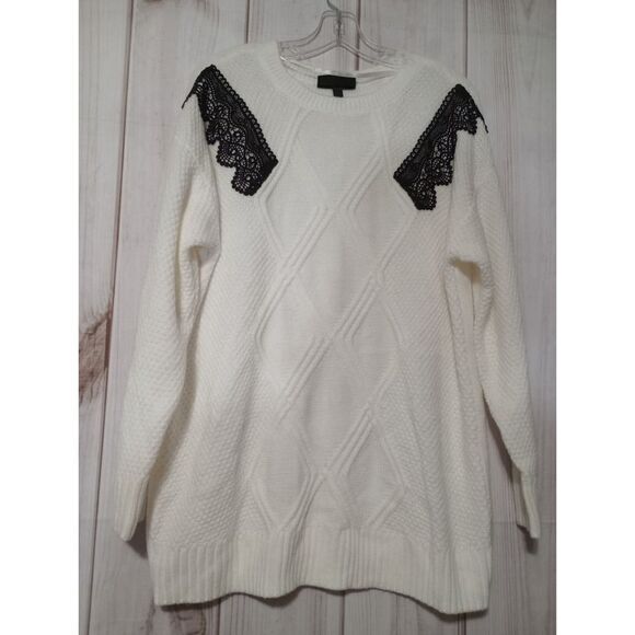 Lane Bryant ladies 14 Ivory Knit Sweater with Black Lace‎ Shoulder Crew Neck - Picture 1 of 6